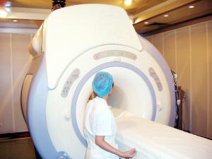 得了强直怎么治 郑州最好的强直性脊柱炎医院.jpg 得了强直怎么治 郑州最好的强直性脊柱炎医院